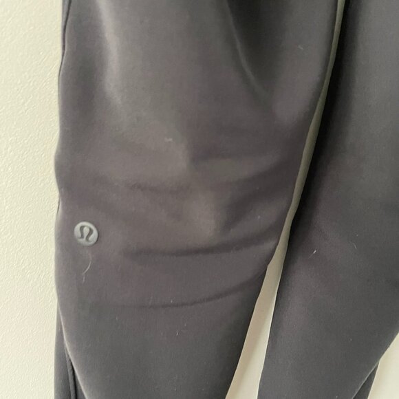 Lululemon On The Fly Jogger Pull On Mid Rise Drawcord Waist Casual Black 2 - Picture 6 of 7